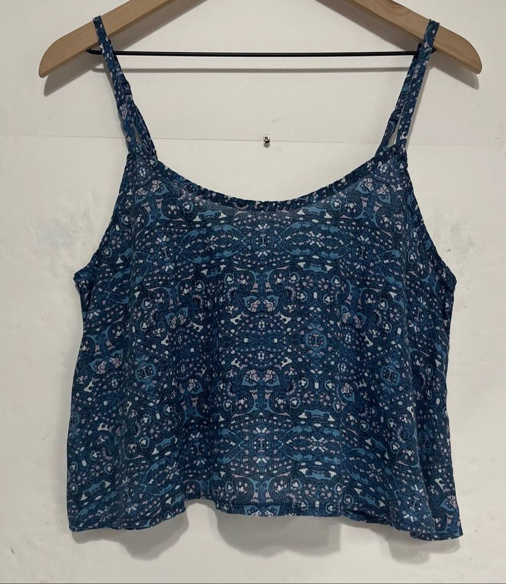 Abercrombie & Fitch Blue Paisley Crop Top Size L